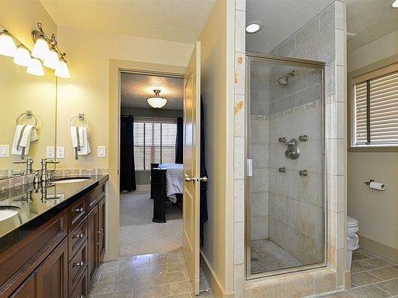 5th image of 14593 S Pebble Rose Dr