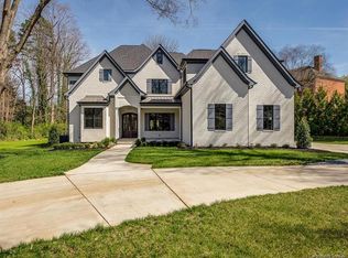 3019 Sharon Rd, Charlotte, NC 28211