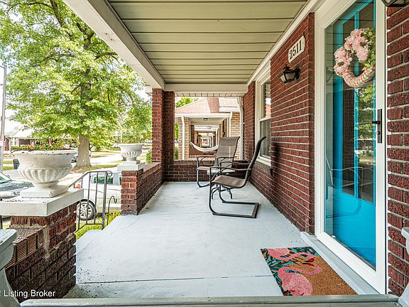 4th image of 2511 S Concord Dr