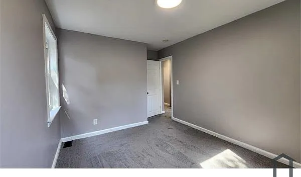 4946 Edgemere Ave — Photo 10