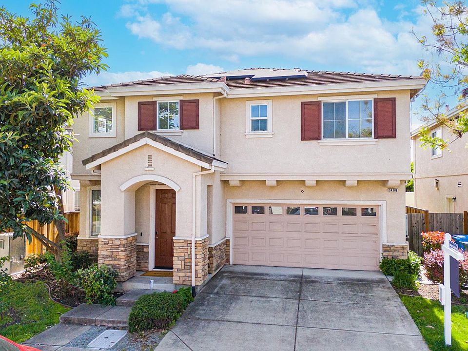 1st image of 34306 Torrey Pine Ln