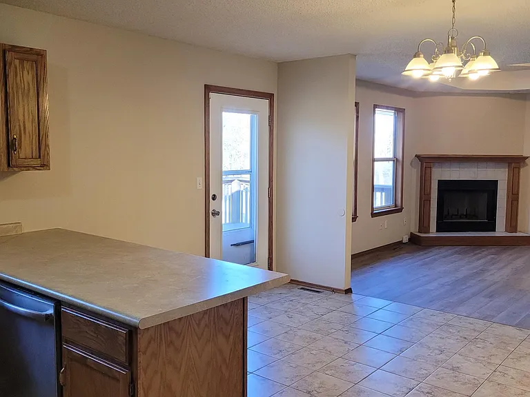 3951 W Tracy St — Photo 7