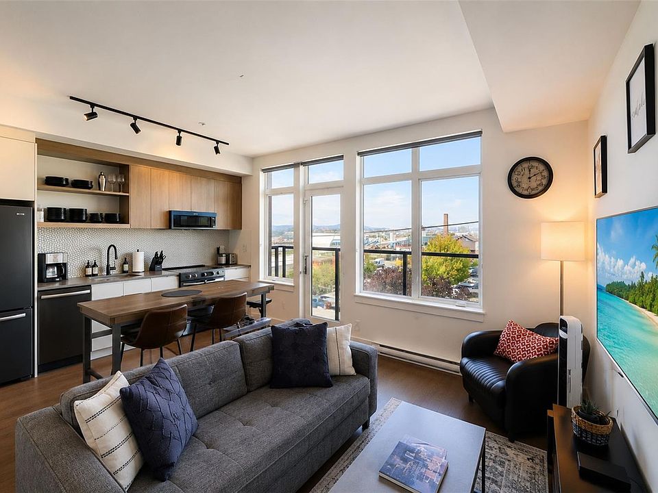 1st image of 515 Chatham St #415