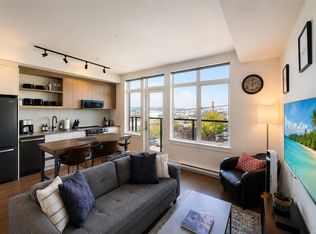 515 Chatham St #415, Victoria, BC V8T 1E1