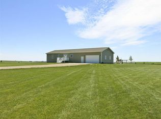 3948 17th St NW, Garrison, ND 58540