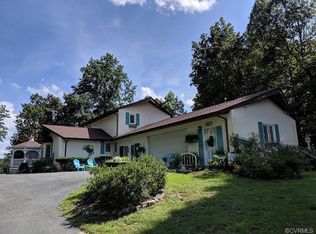 390 Maryfield Rd, Tappahannock, VA 22560