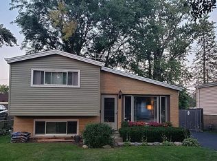 29 N Craig Pl, Lombard, IL 60148