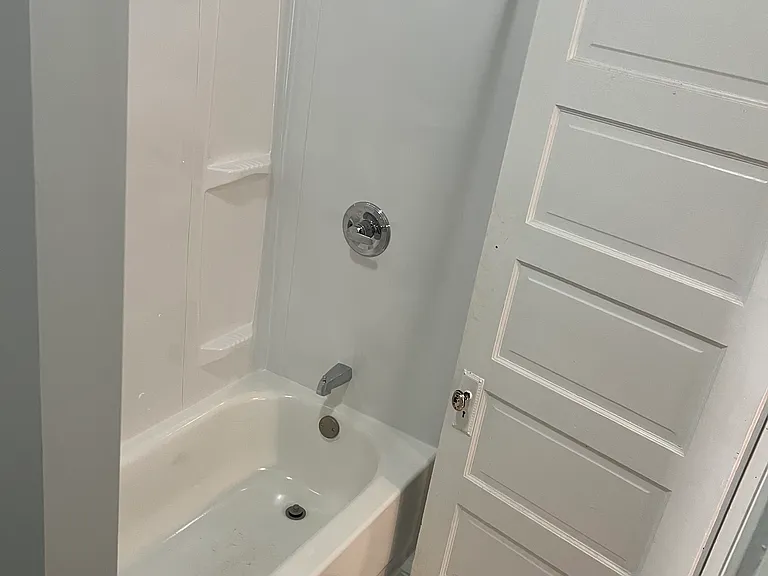 15 Sterrett Ave #1 — Photo 18