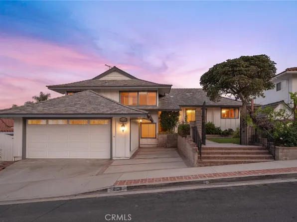 2128 W Toscanini Dr, Rancho Palos Verdes, CA 90275
