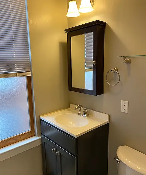 354 Laurel St #2B — Photo 8