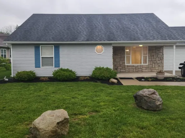 702 Fenview Dr, New Carlisle, OH 45344