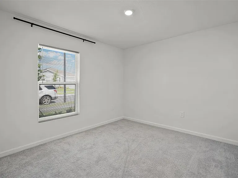 2711 Pioneer Trl — Photo 17