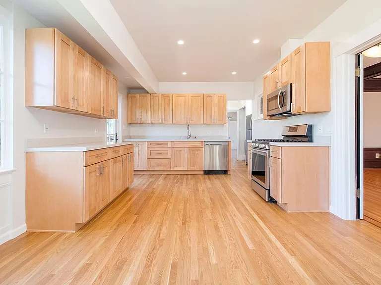 111 Monte Cresta Ave — Photo 10