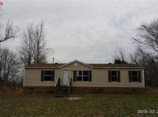 2810 Vale Rd, Mansfield, TN 38236