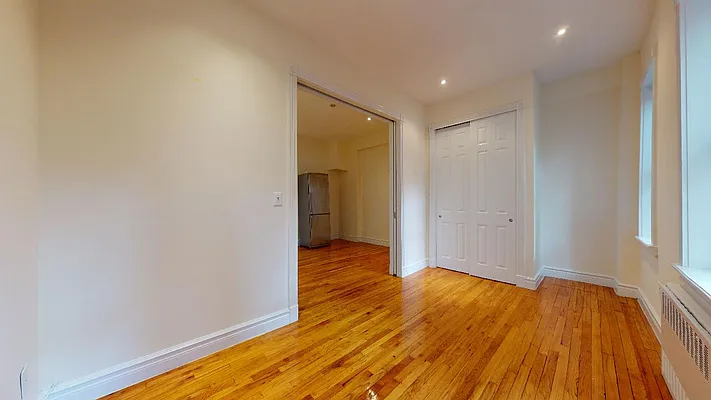 Rented by Bond New York | media 12