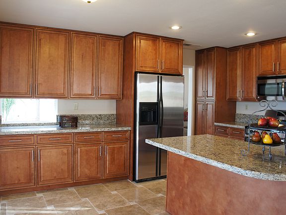 4th image of 1423 Calle Marbella