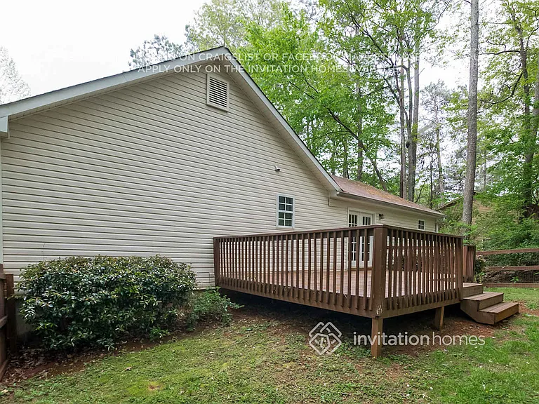 3669 N Hampton Dr NW — Photo 17