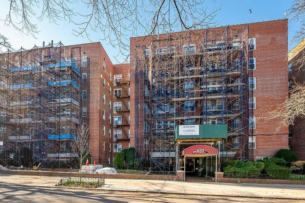 820 Ocean Pkwy APT 508 photo 1
