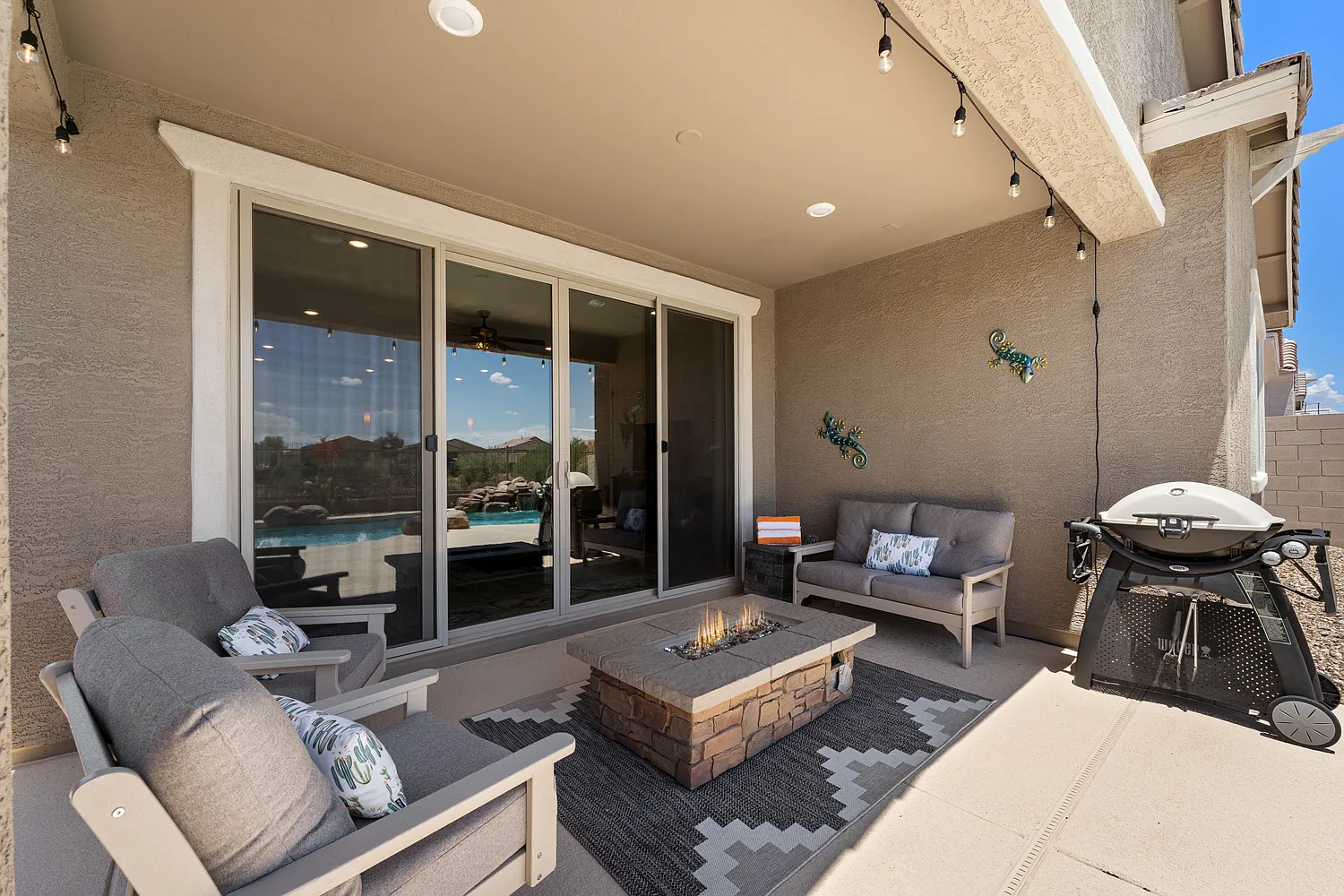 3 bed, 1770 sqft, $3,100 — Photo 2