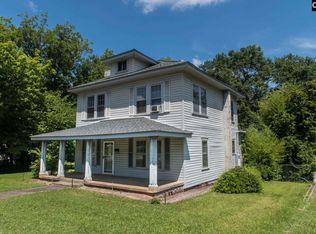 69 Union St, Whitmire, SC 29178