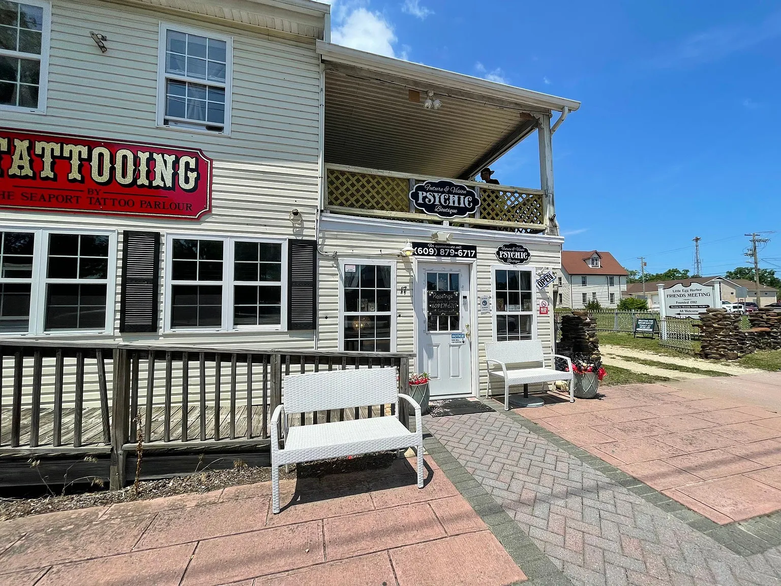 17 E Main St — Photo 1