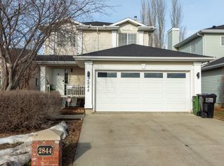 2844 40b Ave NW, Edmonton, AB T6T 1L8