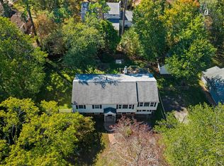 187 S Lakeside Dr E, Medford, NJ 08055