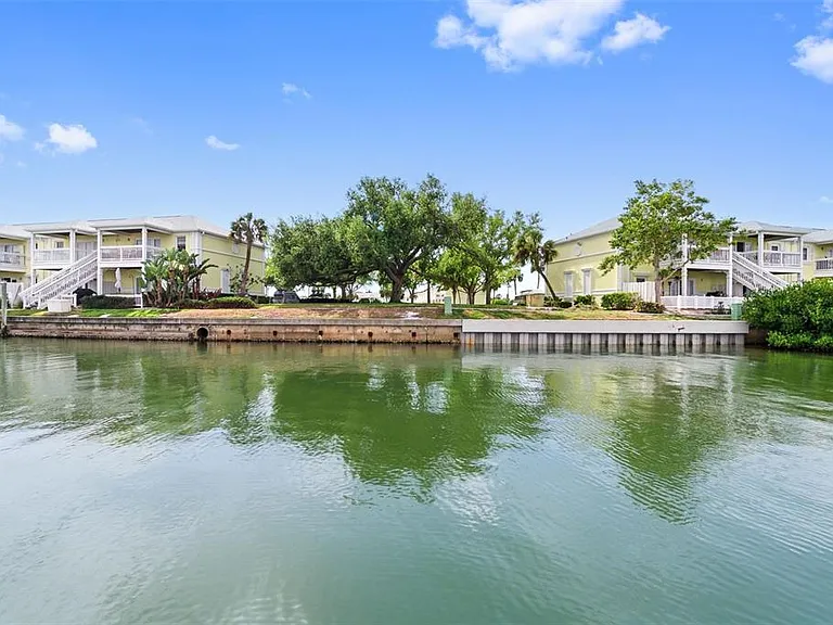 4751 Coquina Key Dr SE — Photo 46