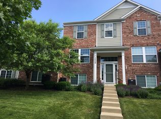 1006 Reserve Dr #1006, Elgin, IL 60124