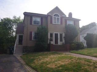 102 Saint Theresa Ave, West Roxbury, MA 02132