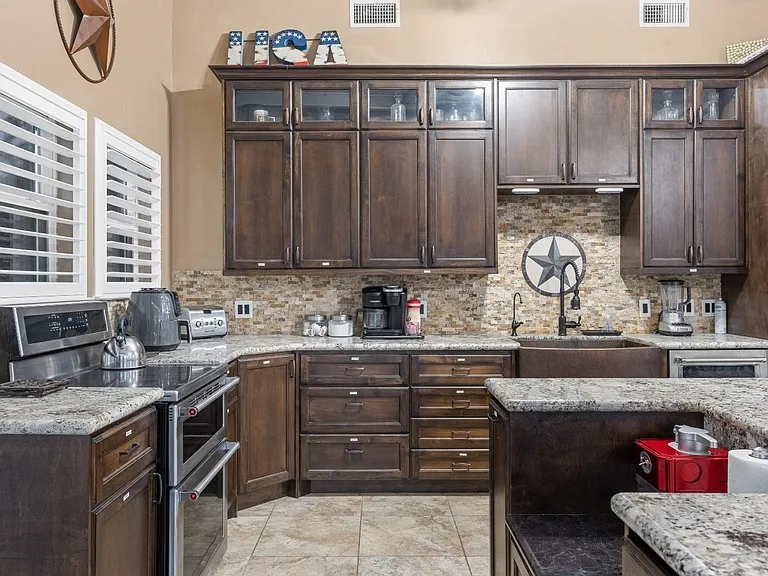 4765 County Road 747A — Photo 53