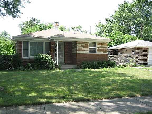Street View with Garage