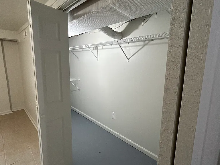 553 Woodland Hills Dr — Photo 9