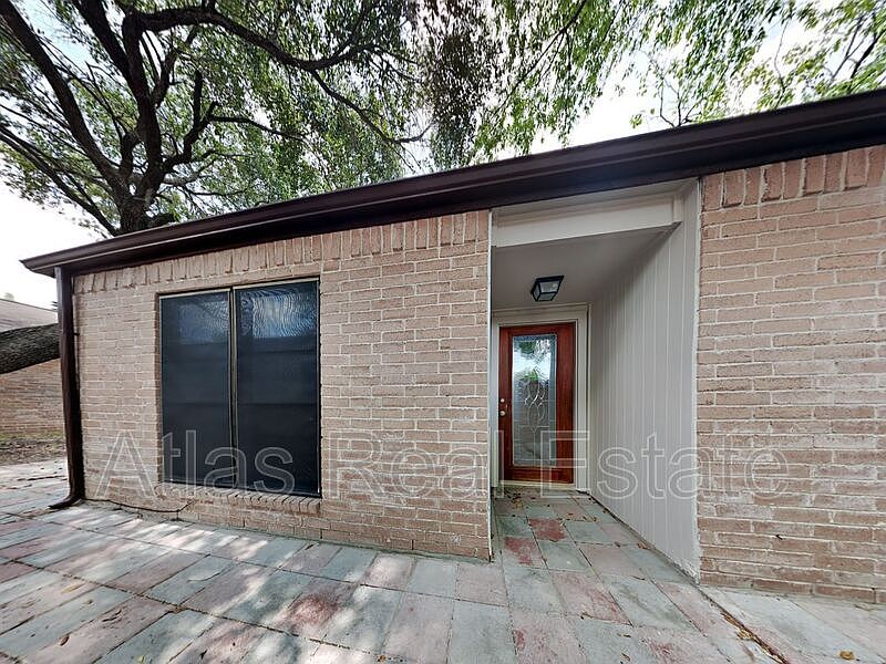 1st image of 7419 San Simeon Dr