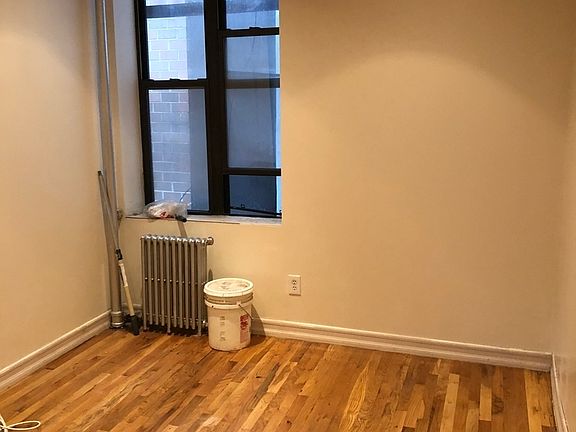 5th image of 58 E 1st St APT 3F3