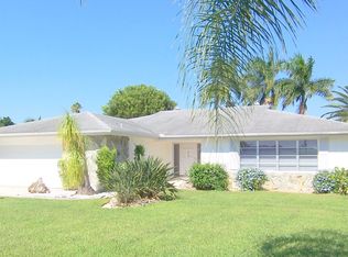 6344 Plumosa Ave, Fort Myers, FL 33908