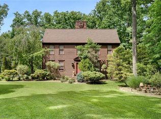 8640 N Palmyra Rd, Canfield, OH 44406
