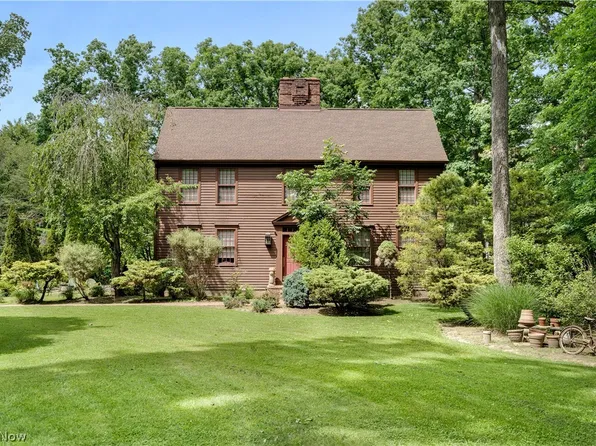 8640 N Palmyra Rd, Canfield, OH 44406