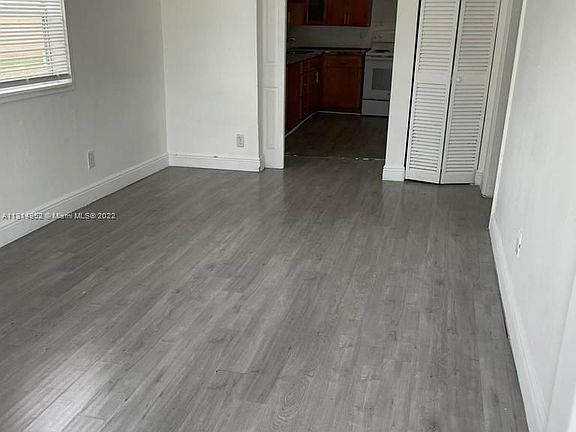 5th image of 245 NW 6th Ave #245
