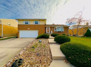 620 Elsie Dr, Melrose Park, IL 60160
