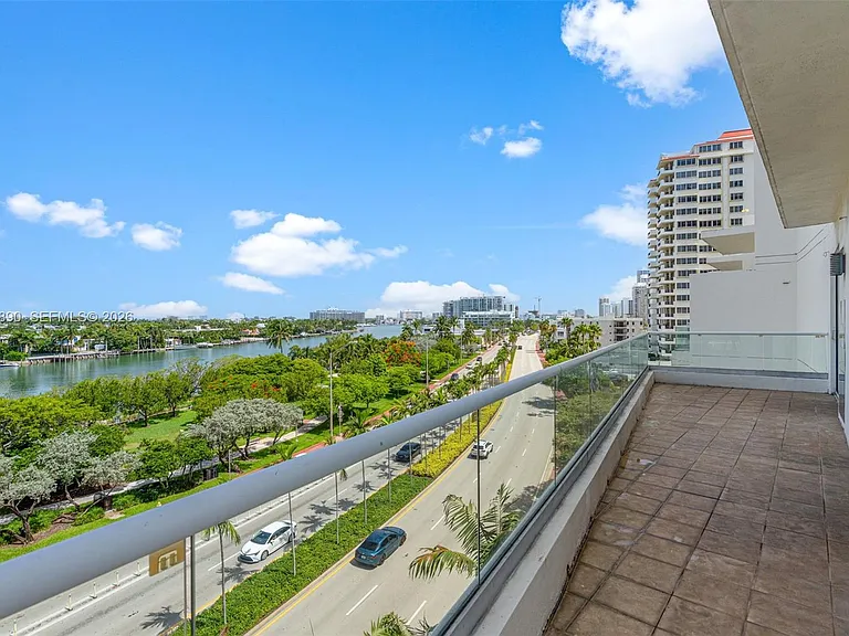 6362 Collins Ave #514 — Photo 14