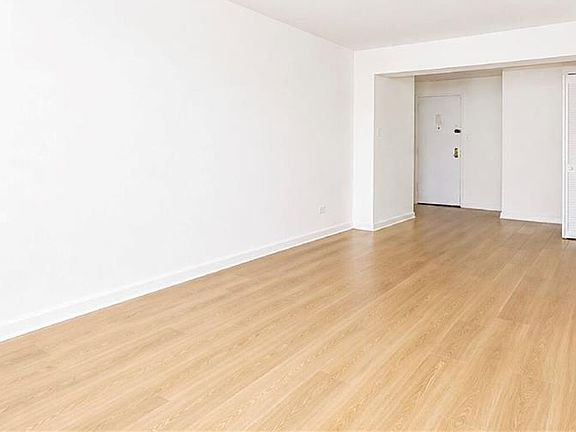 5th image of 2400 E 3rd St APT 305