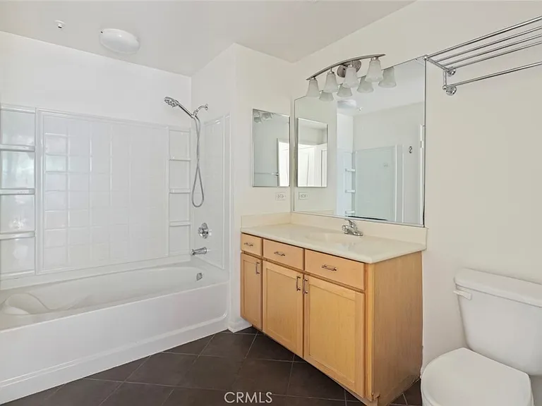 6400 Crescent Park E #111 — Photo 14