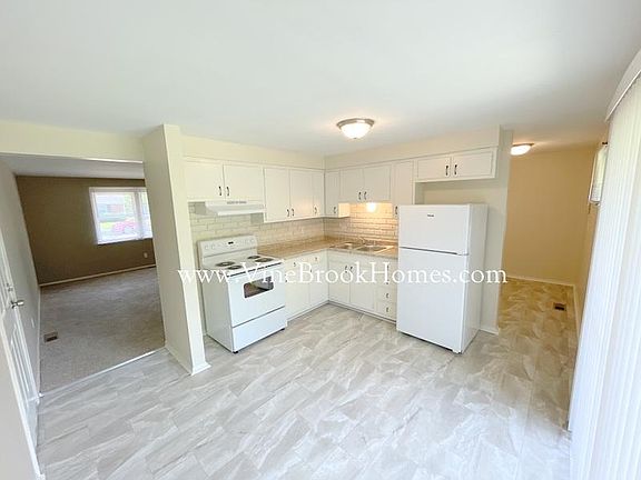 4th image of 10250 E Chris Dr