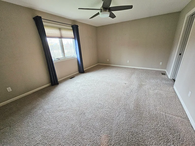 8401 Backwater Dr — Photo 8