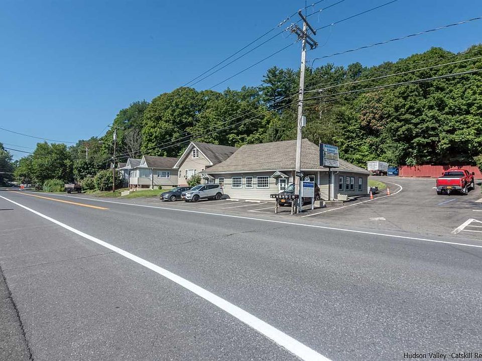1st image of 2901 Route 9w