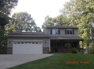 165 Valley View Rd, Eighty Four, PA 15330