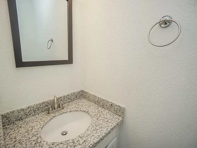 2810 Grants Lake Blvd #903 — Photo 25