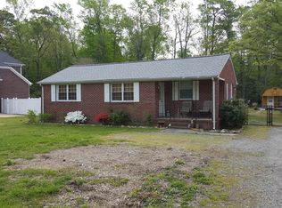 7036 Crittenden Rd, Suffolk, VA 23432