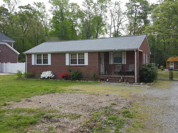 7036 Crittenden Rd, Suffolk, VA 23432